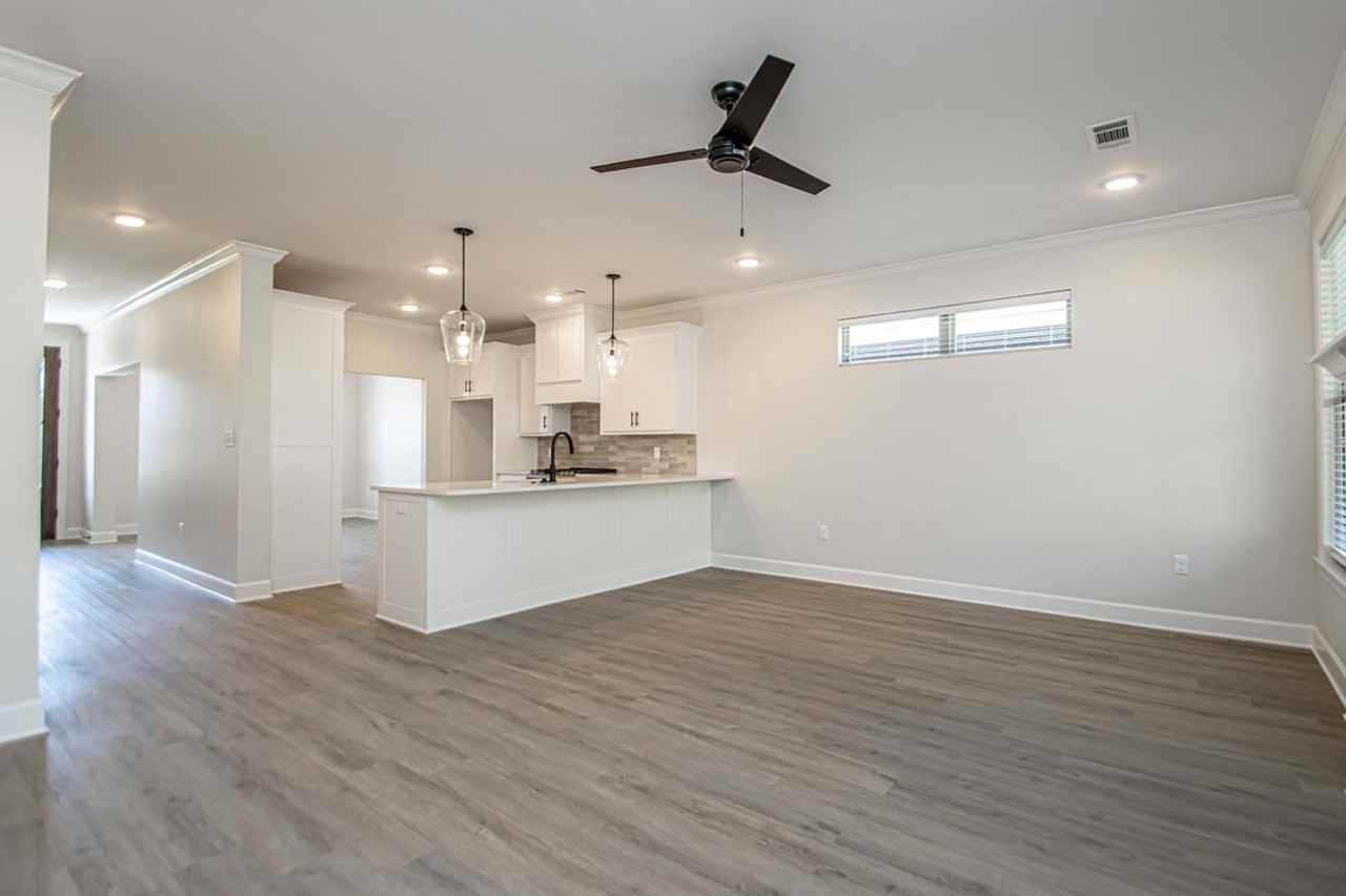 220 Kanis Ridge Dr - Photo 4 of 25