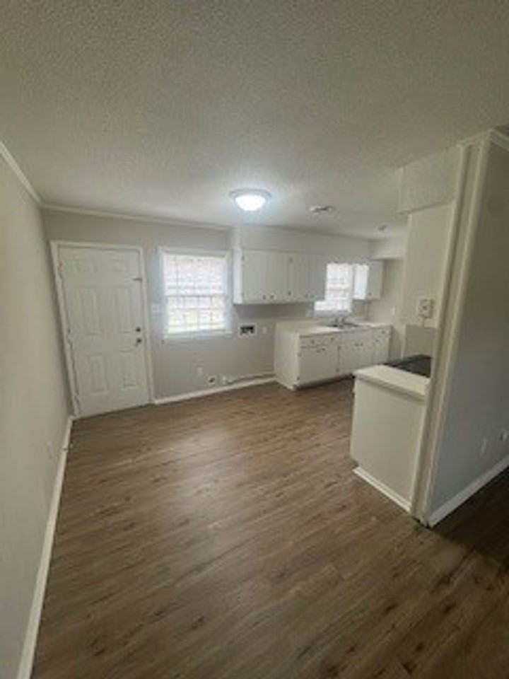 4122 S Dowfield Dr - Photo 2 of 5