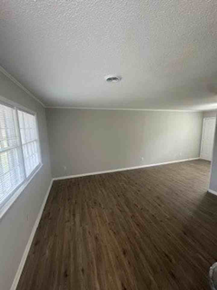 4122 S Dowfield Dr - Photo 3 of 5