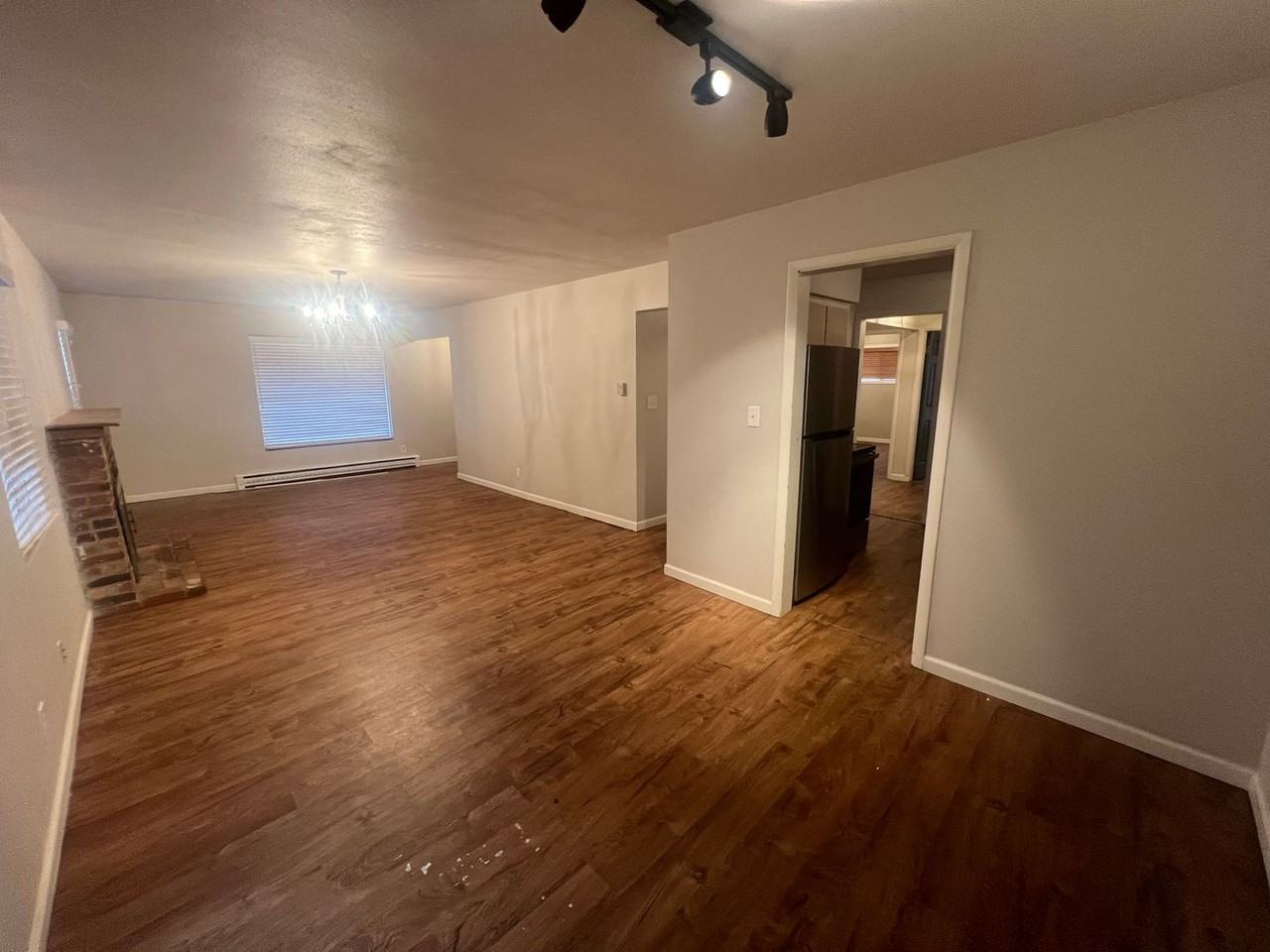 1511 E 29th Ave - Photo 3 of 14