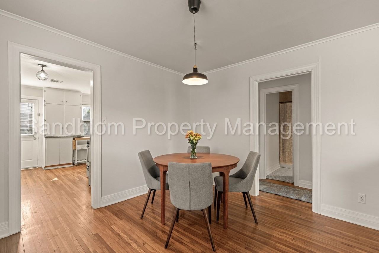 1135 S Birmingham Pl - Photo 7 of 26