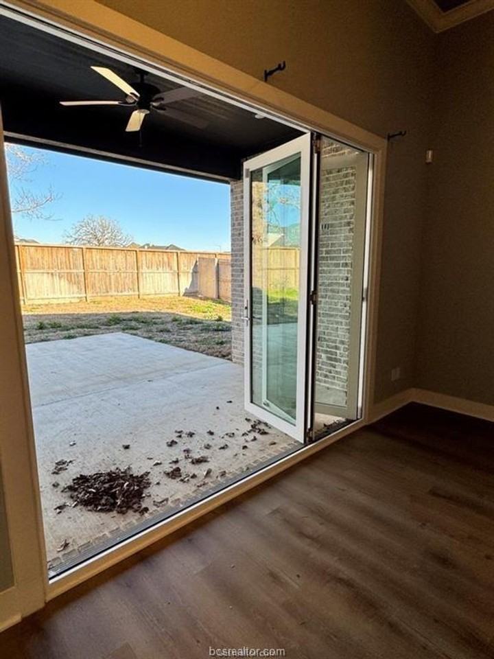 3651 Hardin Hills Dr - Photo 3 of 17