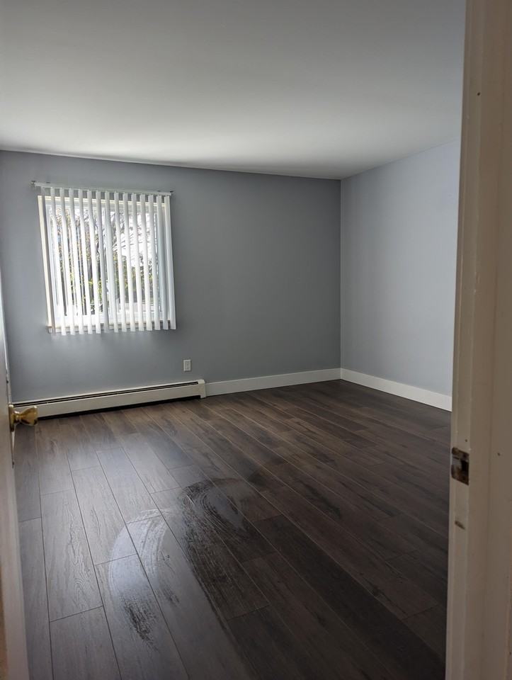 RIVER NORTH VILLAGE - Photo 3 of 13