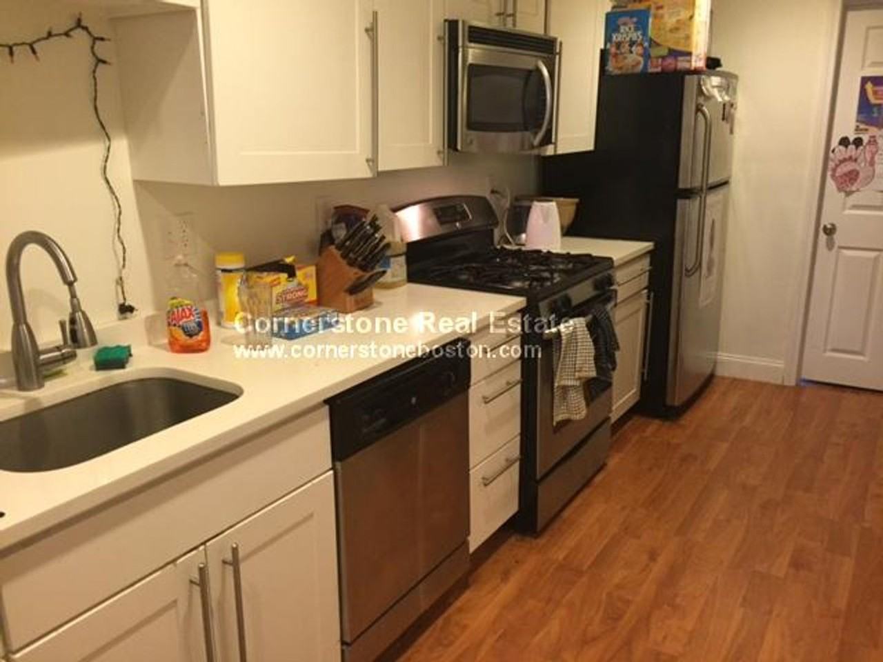 588 Columbus Ave - Photo 5 of 13