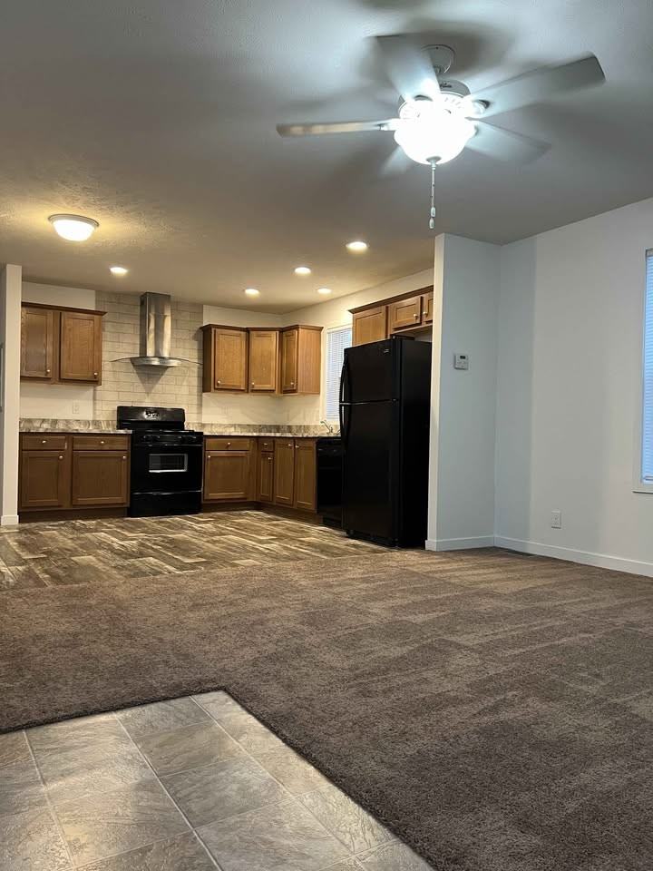 106 23rd St Nw #396 - Photo 2 of 35