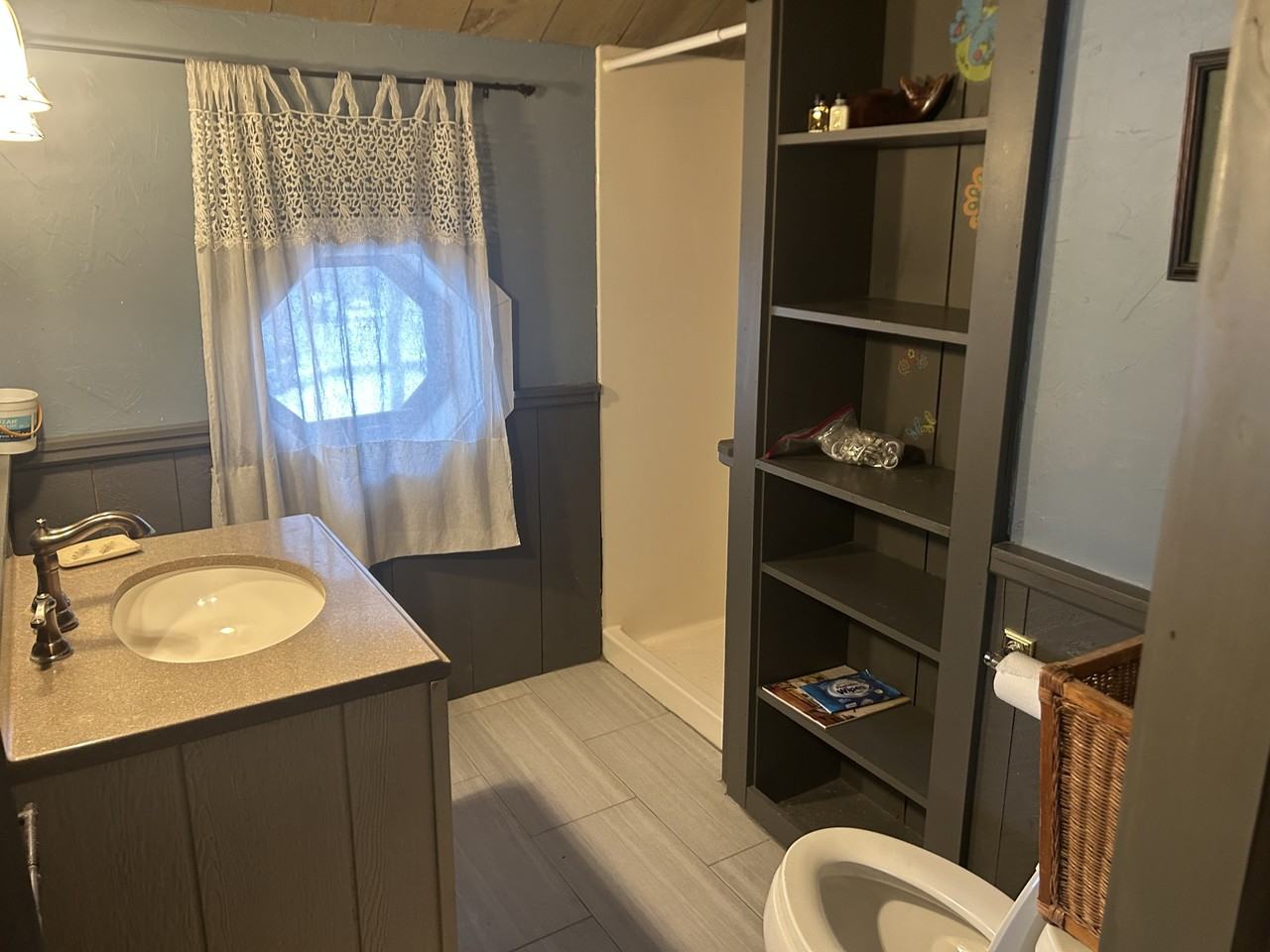 32 Belgrade Road - Photo 2 of 17