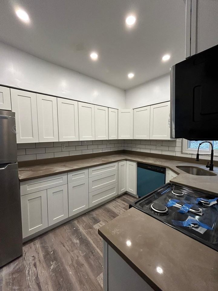 509 Kilbourne St - Photo 3 of 23