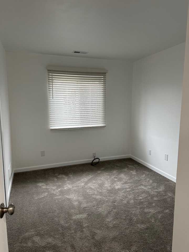 7590 Manor Cir #102 - Photo 7 of 15
