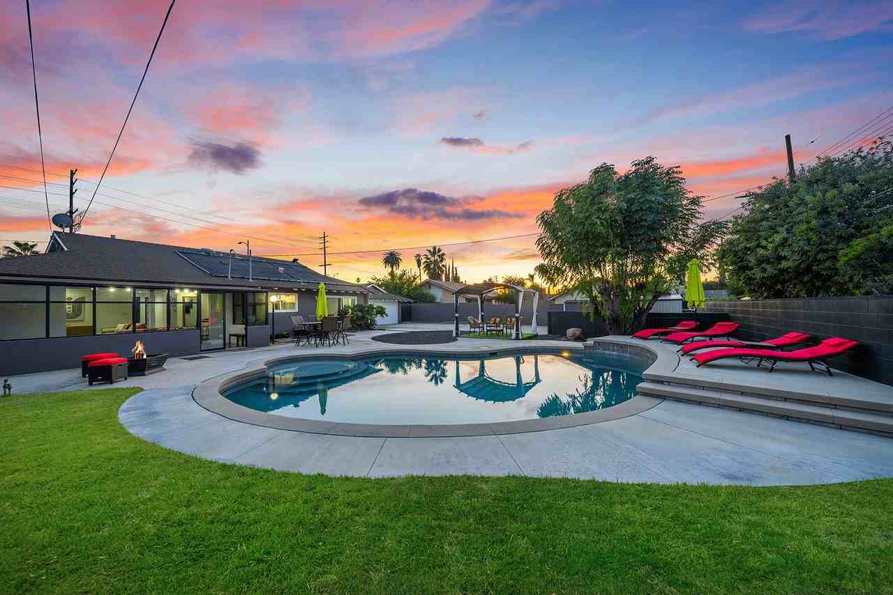 22349 Vanowen St #NA - Photo 2 of 29