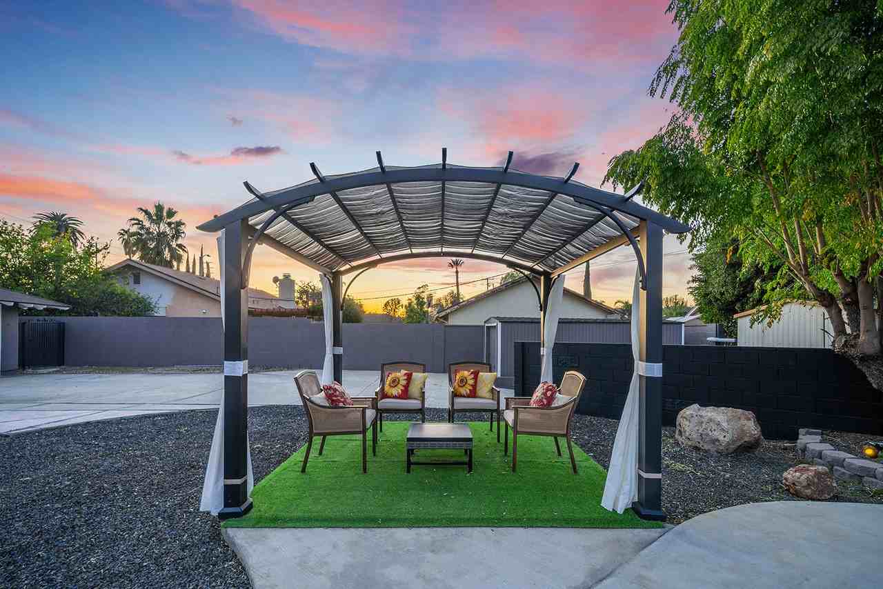 22349 Vanowen St #NA - Photo 5 of 29