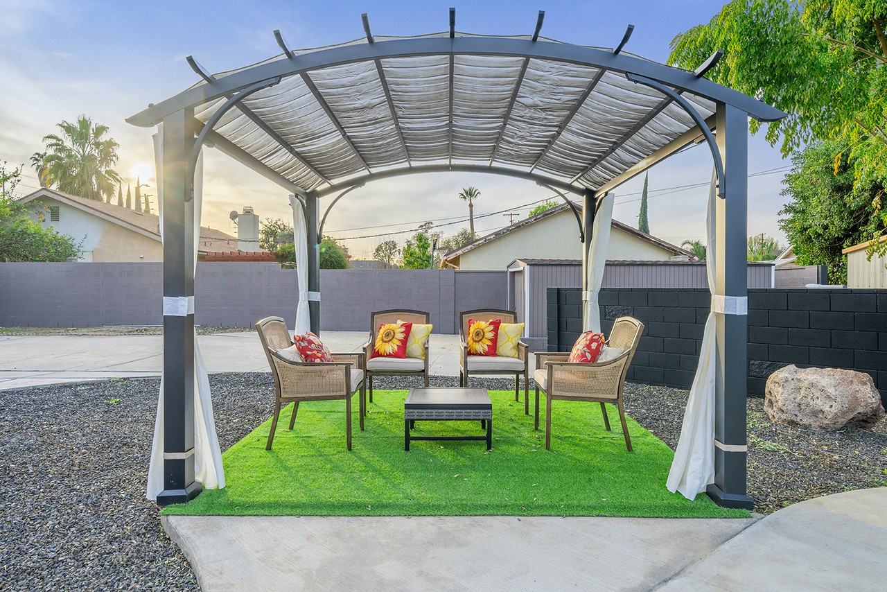 22349 Vanowen St #NA - Photo 6 of 29