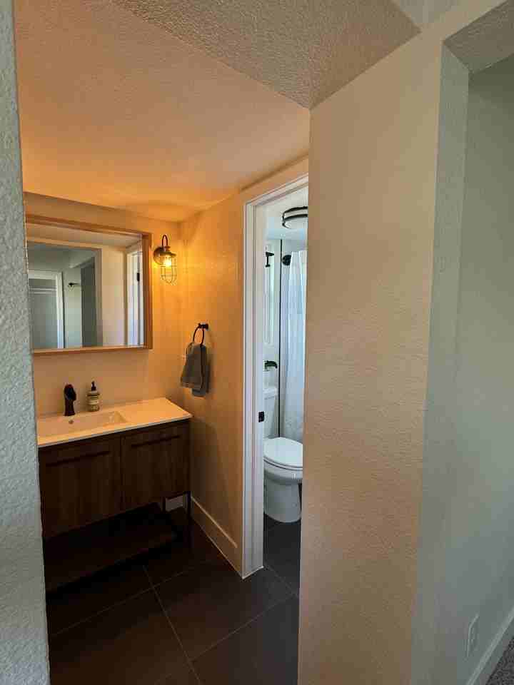 1089 W Stanford Ave #1 - Photo 4 of 7