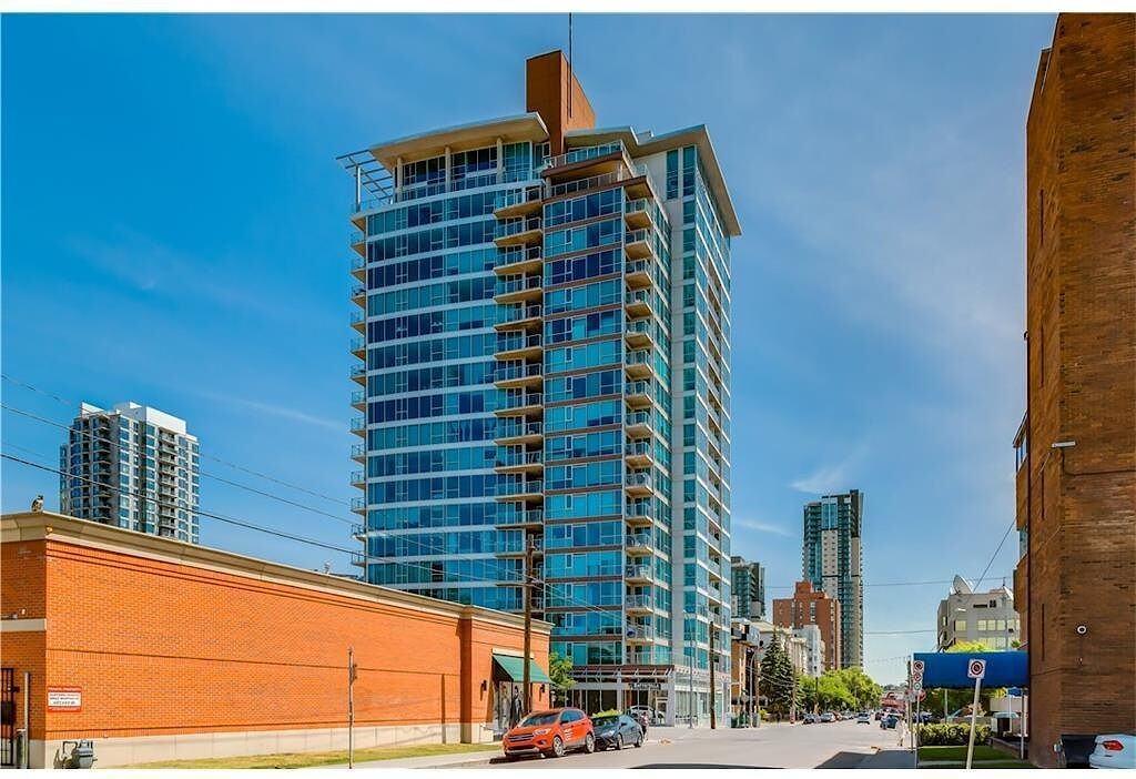 1404 Chocolate - 188 15th Ave SW - Photo 2 of 26