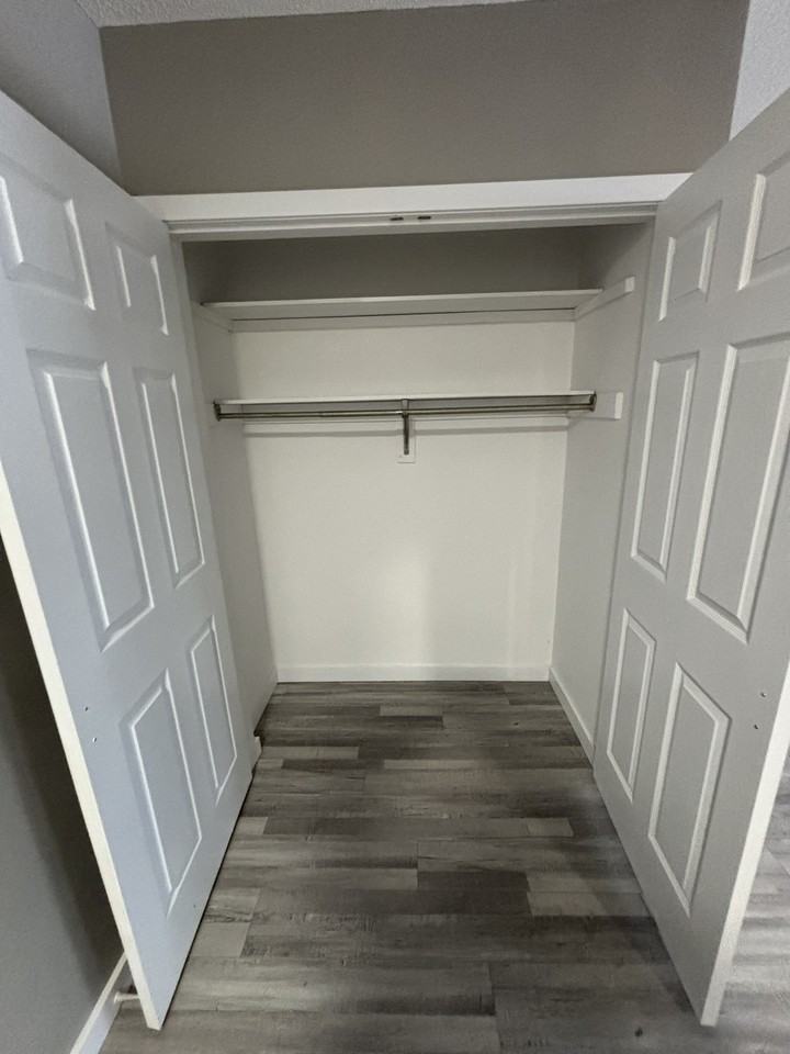 343 202-343 Mill Street #202 - Photo 3 of 22