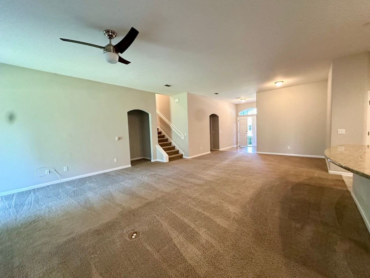 159 Woodcross Dr - Photo 3 of 26