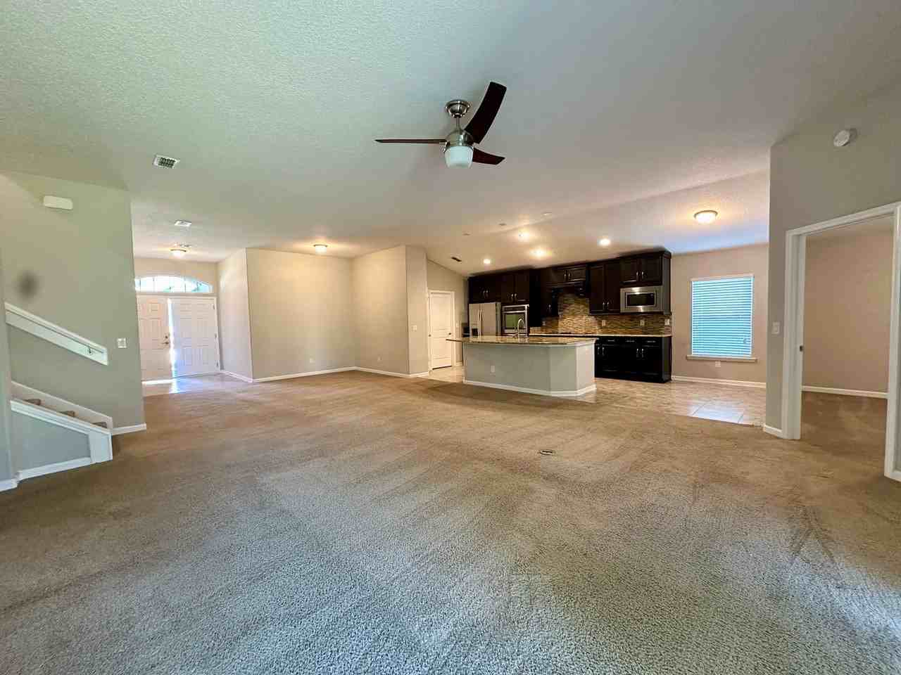 159 Woodcross Dr - Photo 2 of 26