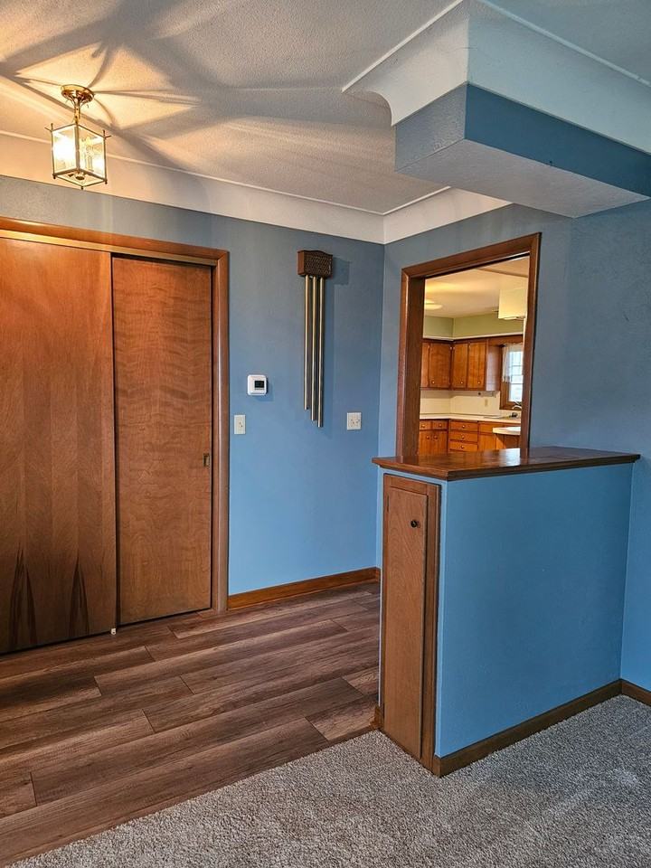 23032 Dixie Hwy - Photo 7 of 32