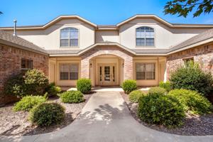 featured image of 2625 N Arroyo Ave #1