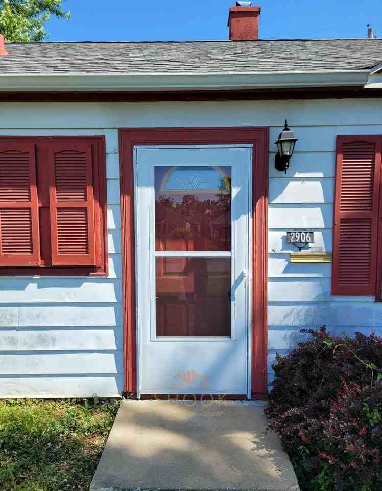 2906 Elk St - Photo 2 of 15