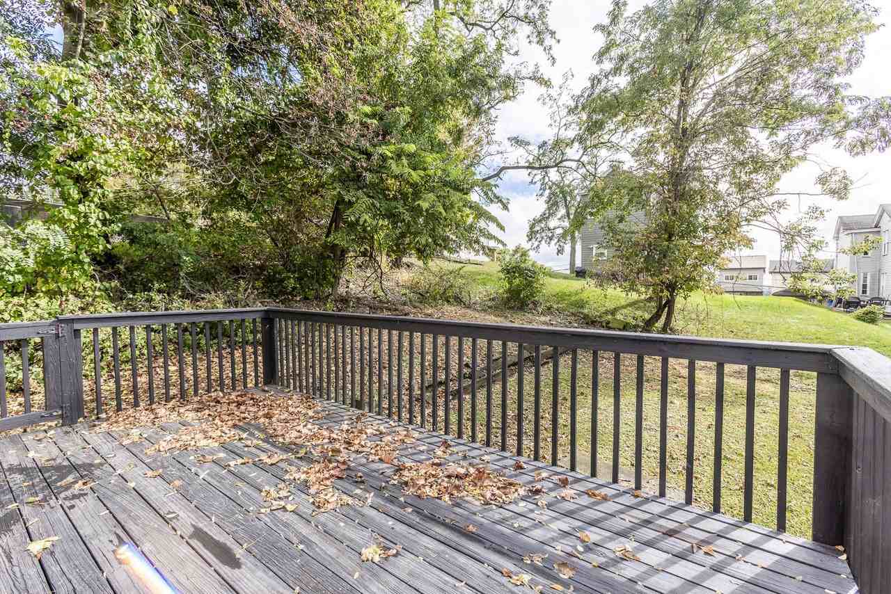 7 Science St - Photo 4 of 47