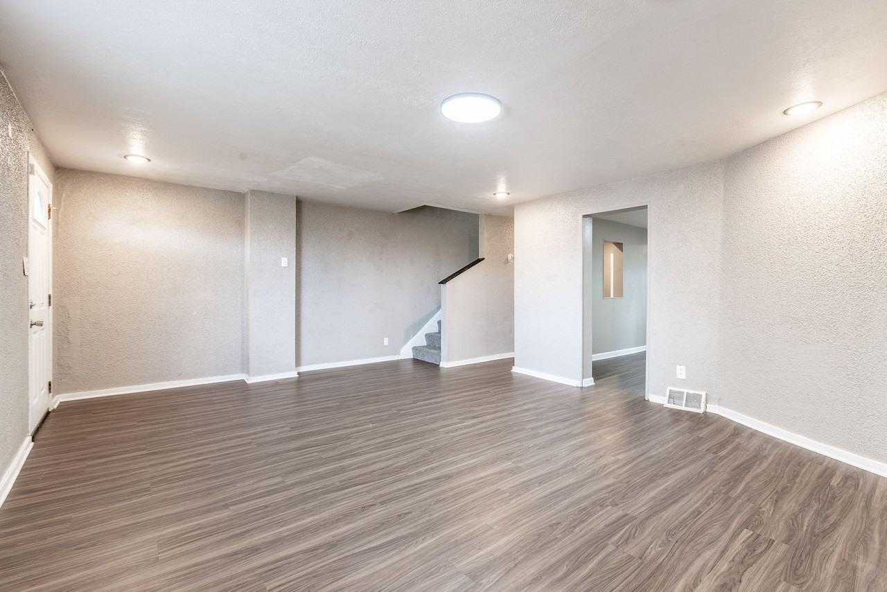 7 Science St - Photo 7 of 47