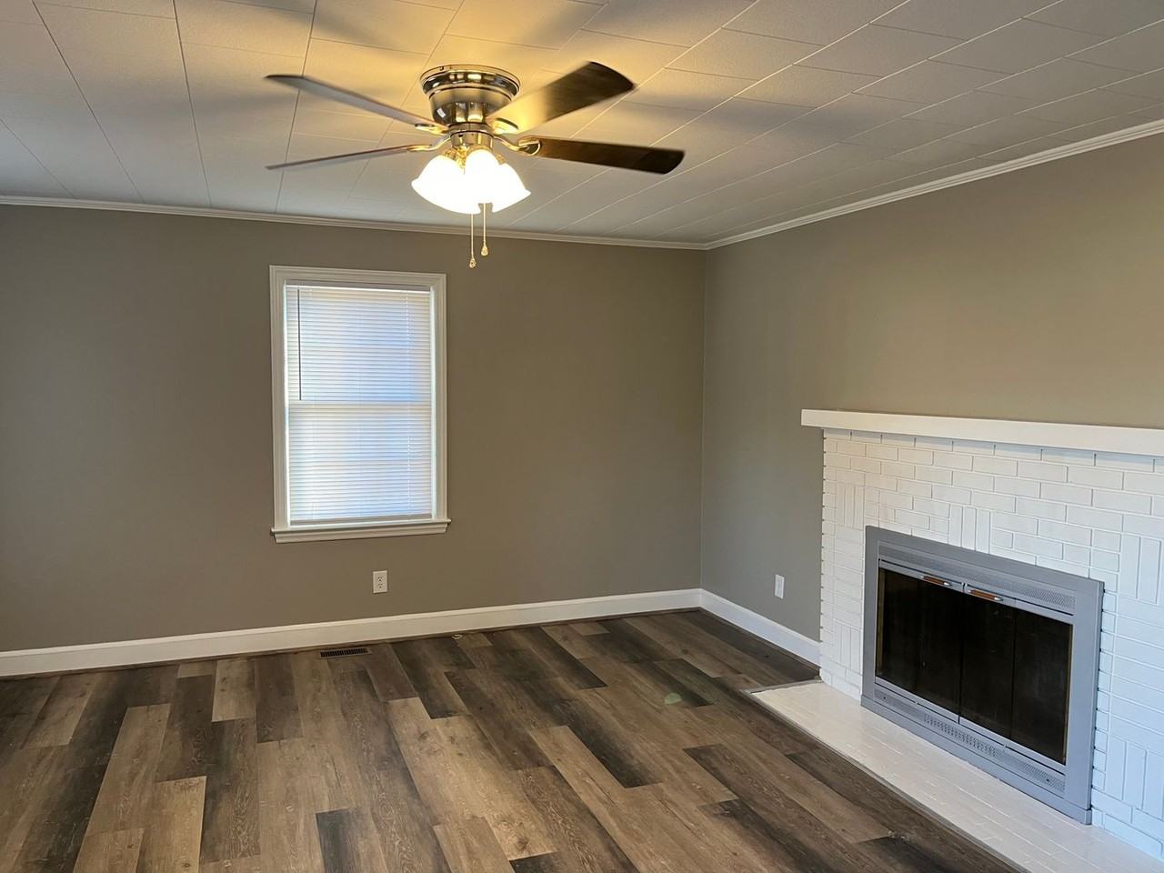 772 N Nc Highway 87 - Photo 2 of 10