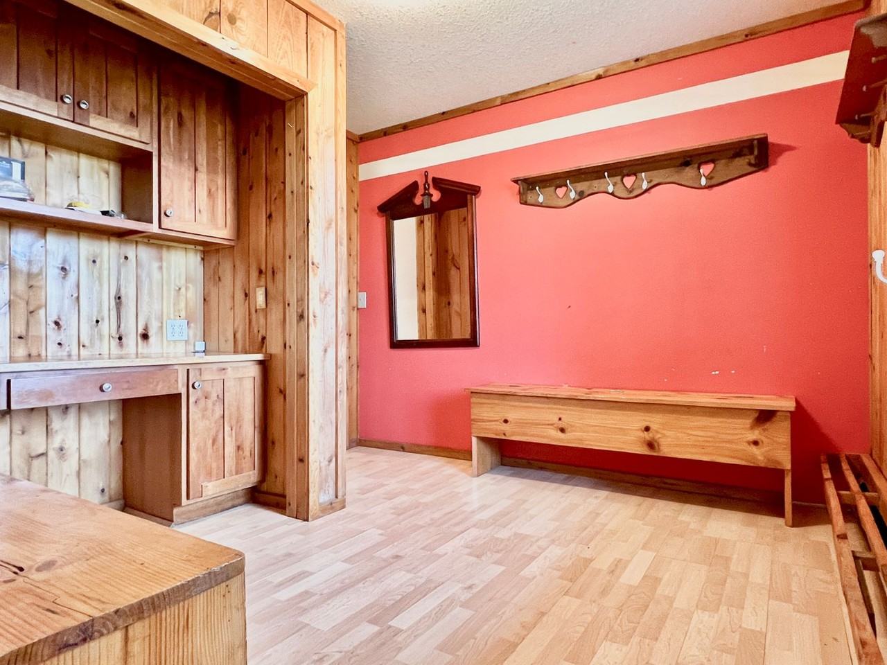 1246 Us Highway 31 S - Photo 3 of 46