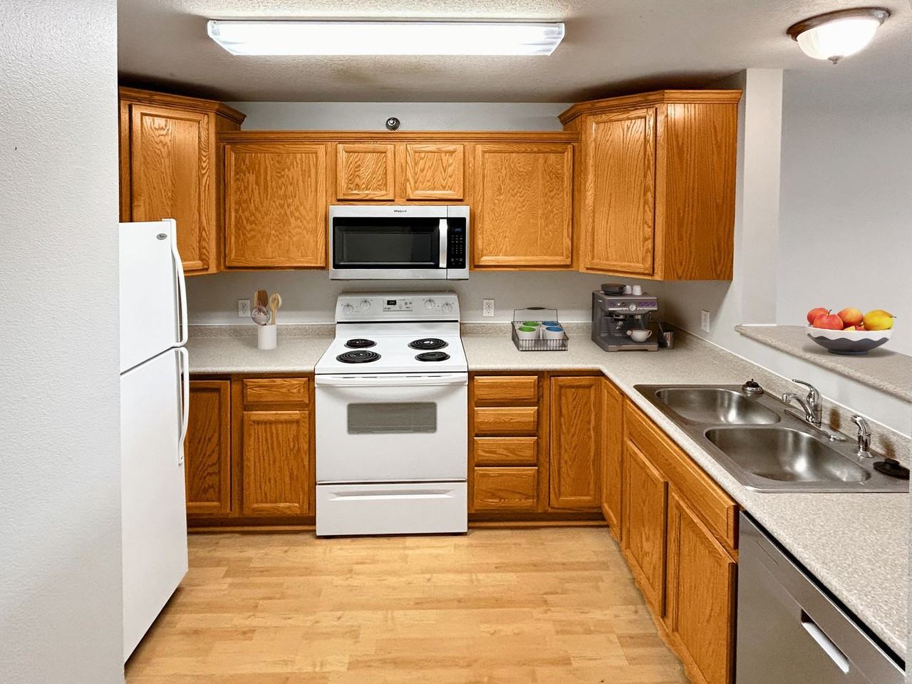 2610 Northridge Pkwy - Photo 3 of 21