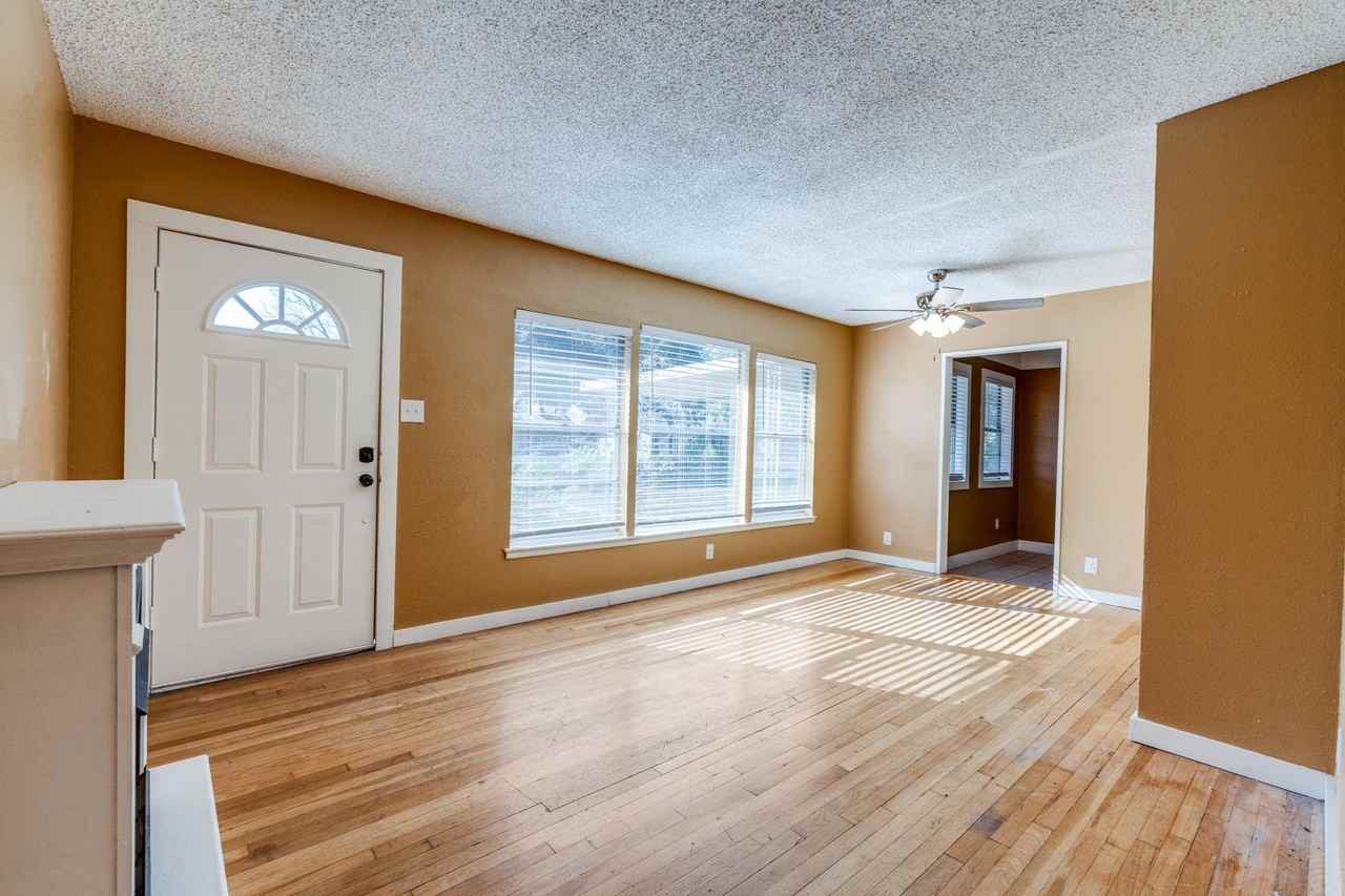 423 Olney Dr - Photo 5 of 24