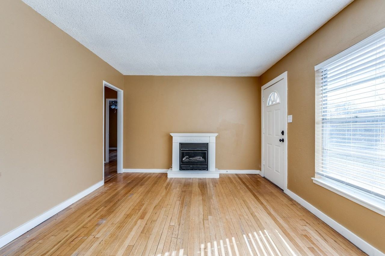 423 Olney Dr - Photo 6 of 24