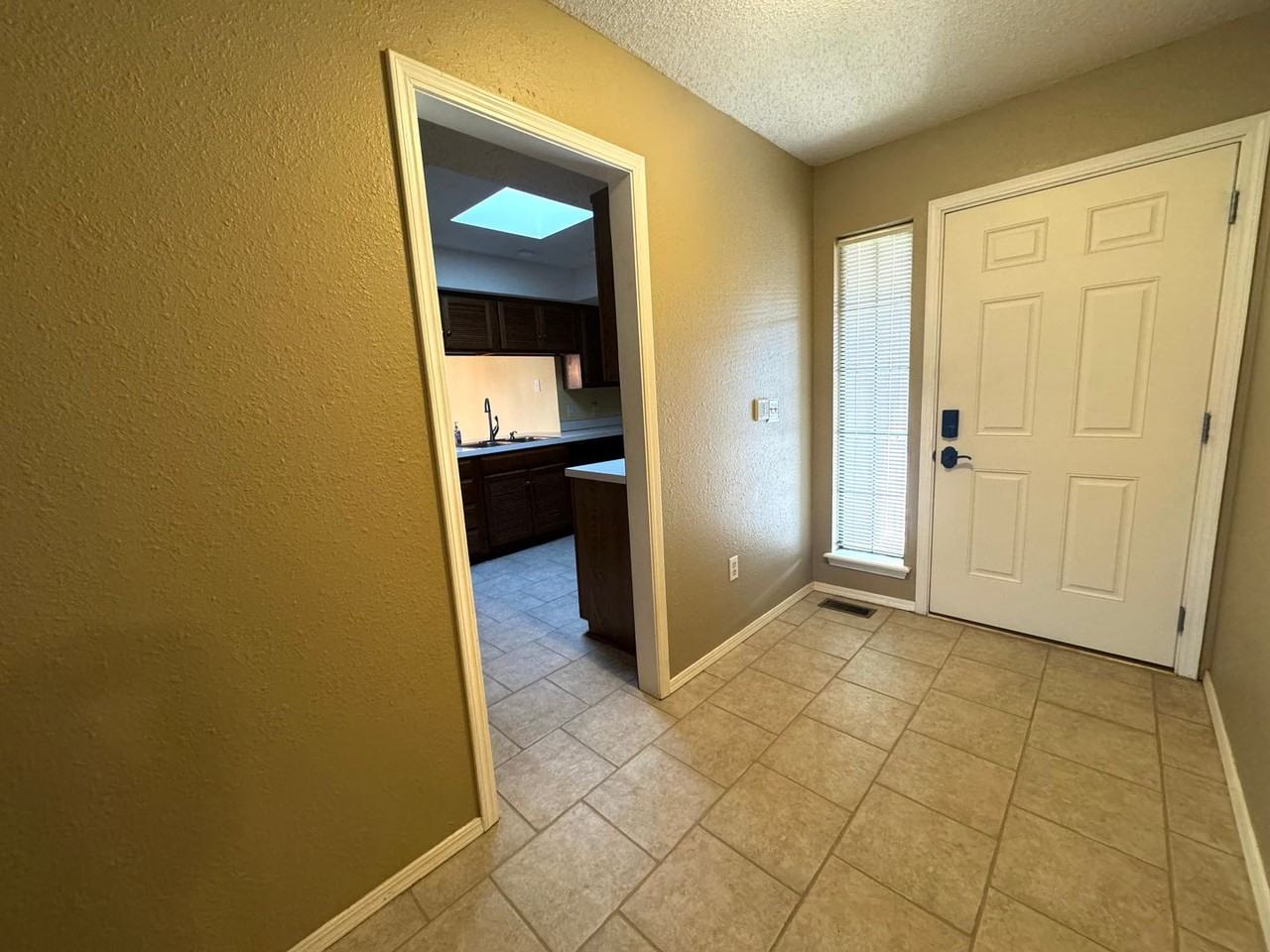 7942 S 88th East Ave - Photo 2 of 50