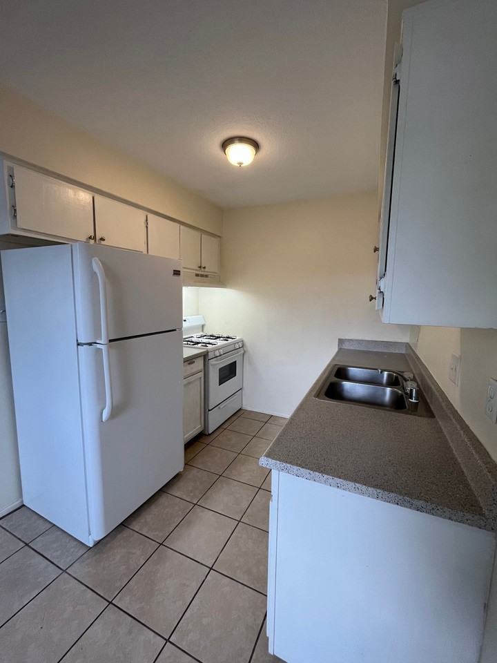 Skyline Rd - Photo 3 of 7