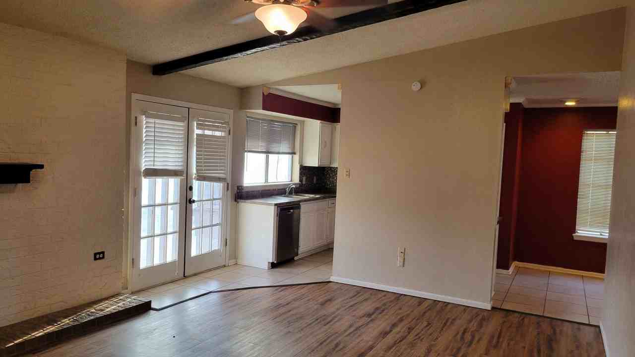 6411 35th St - Photo 4 of 38