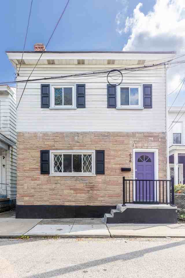 626 Excelsior St - Photo 2 of 41