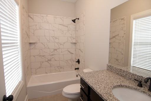 203 Park West Loop - Photo 6 of 15