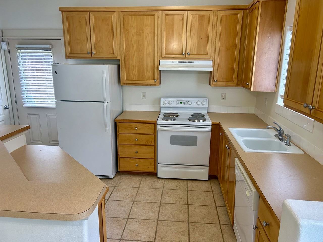 13751 Se 149th Ter - Photo 3 of 10