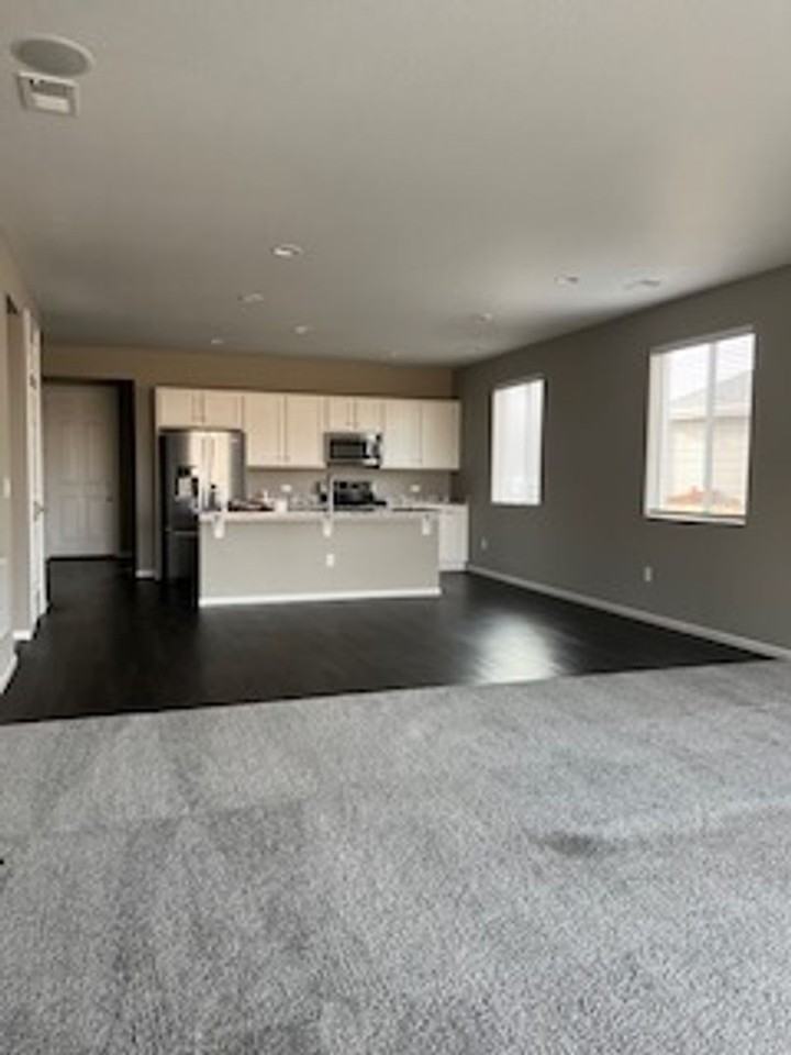 27883 E 9th Ln - Photo 5 of 20