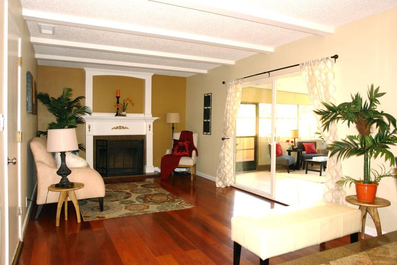 306 S Park Victoria Dr - Photo 3 of 24