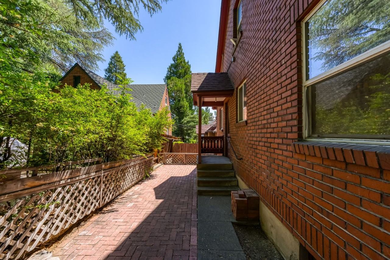 760 Marsh Ave - Photo 6 of 30