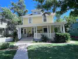 featured image of 1715 N Nevada Ave #B