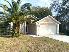 featured image of 8 Lake Walden Trl