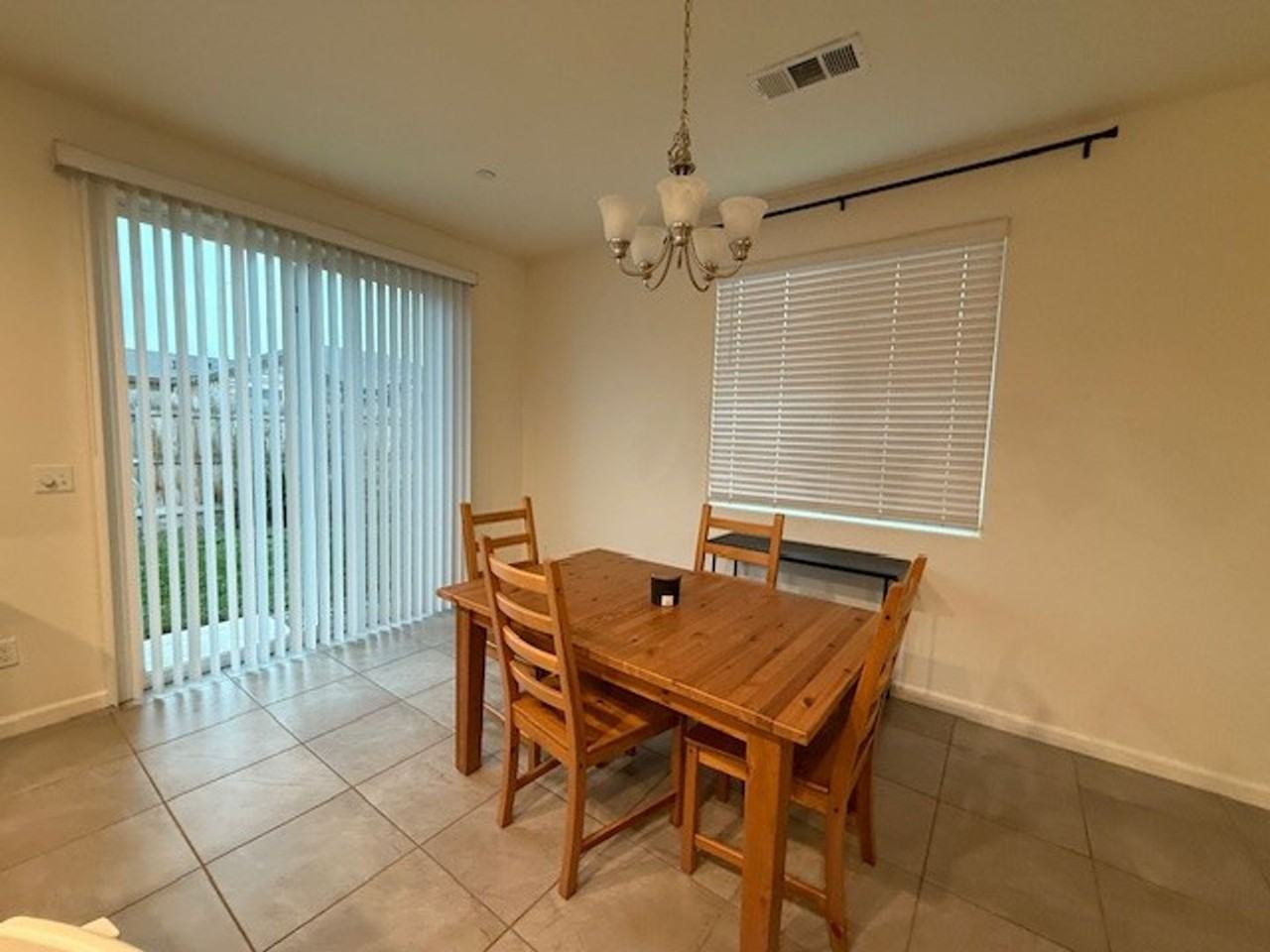 324 W Kimball Ave - Photo 6 of 21