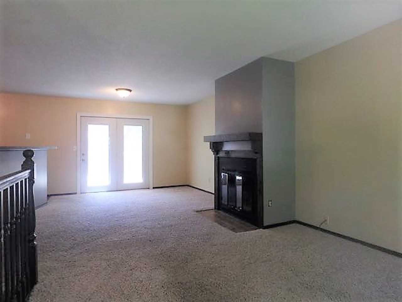 4516 Salem Dr - Photo 6 of 32