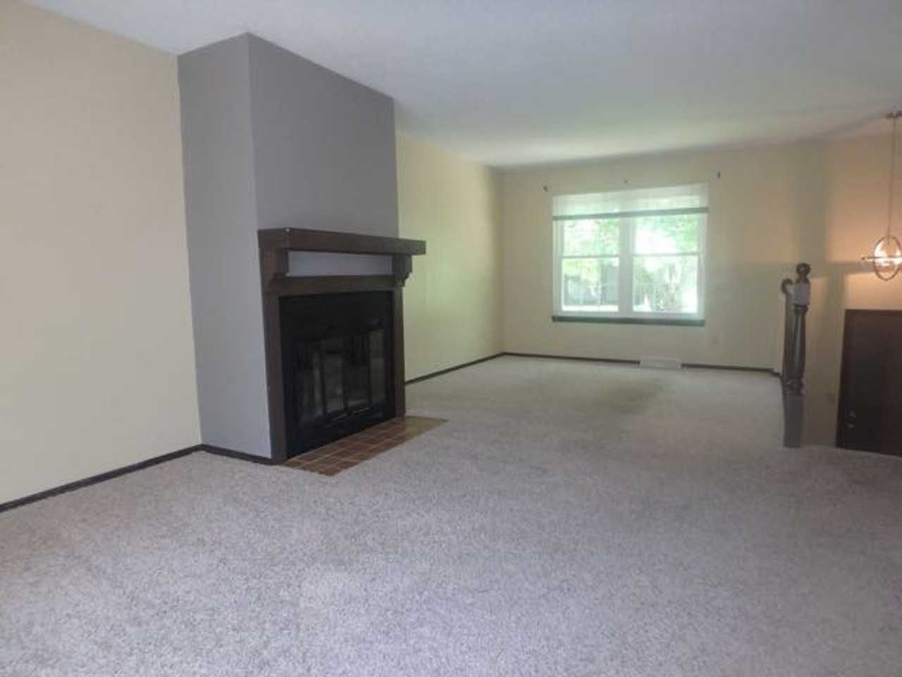 4516 Salem Dr - Photo 7 of 32