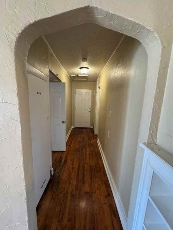 3215 S Brock Dr - Photo 5 of 12