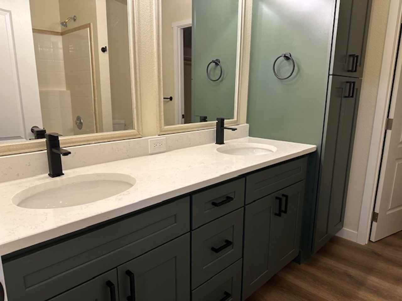 942 S 10th St - Photo 4 of 16