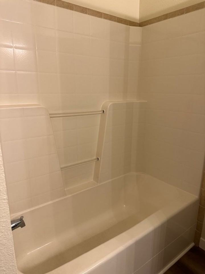 942 S 10th St - Photo 5 of 16