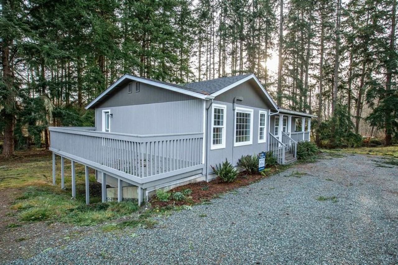 5637 Woodard Ave - Photo 2 of 33