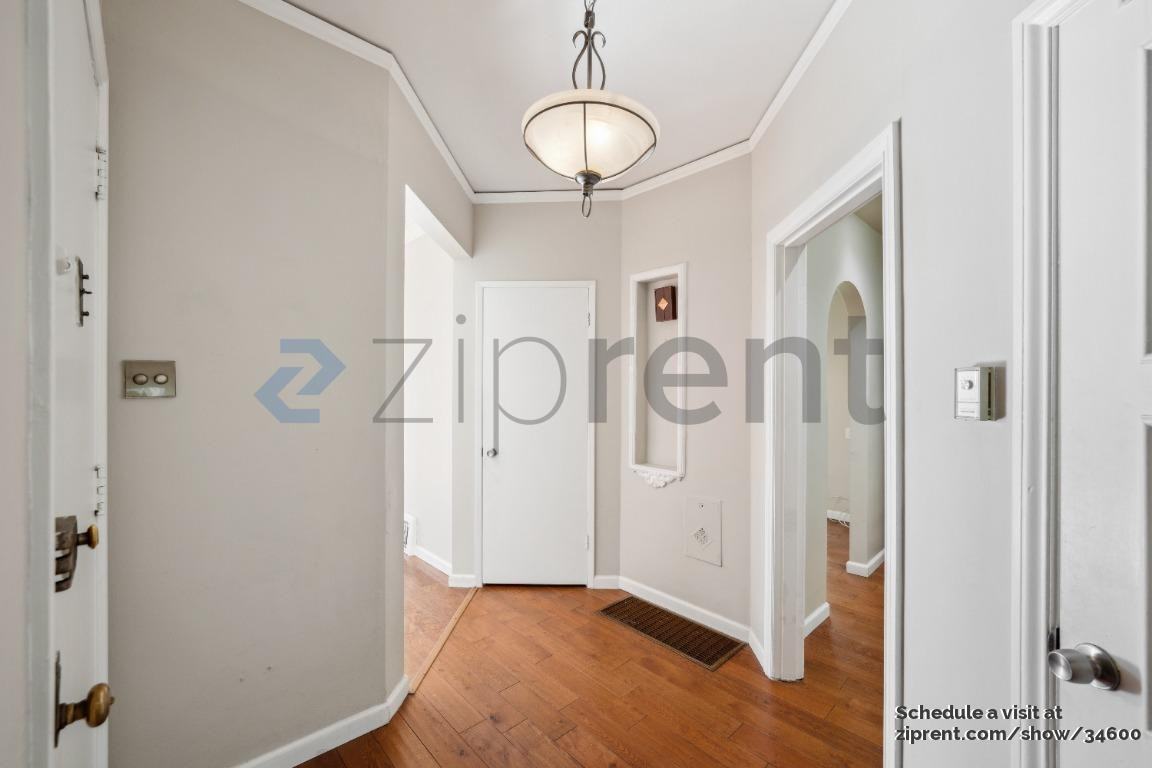 15 Burlwood Dr - Photo 2 of 11