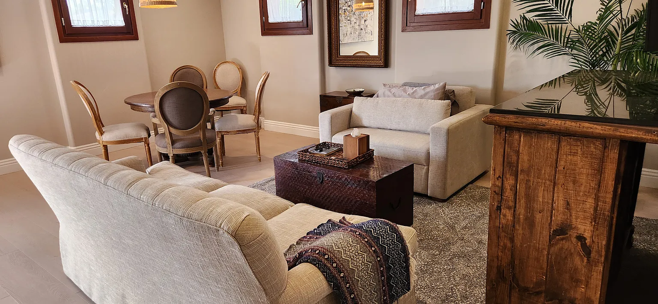 14242 Via Michelangelo - Photo 3 of 23